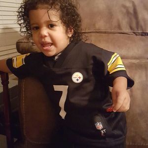 Meet your Posher, Gregory